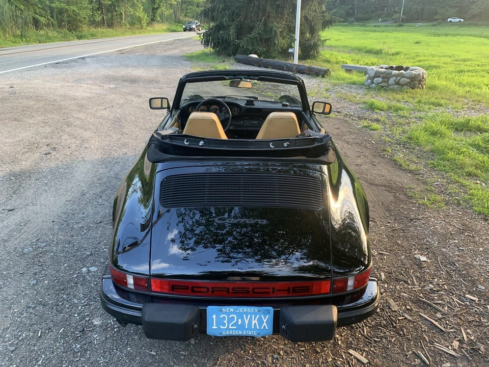 1984 Porsche 911 Carrera 3.2 - Image 12 of 31