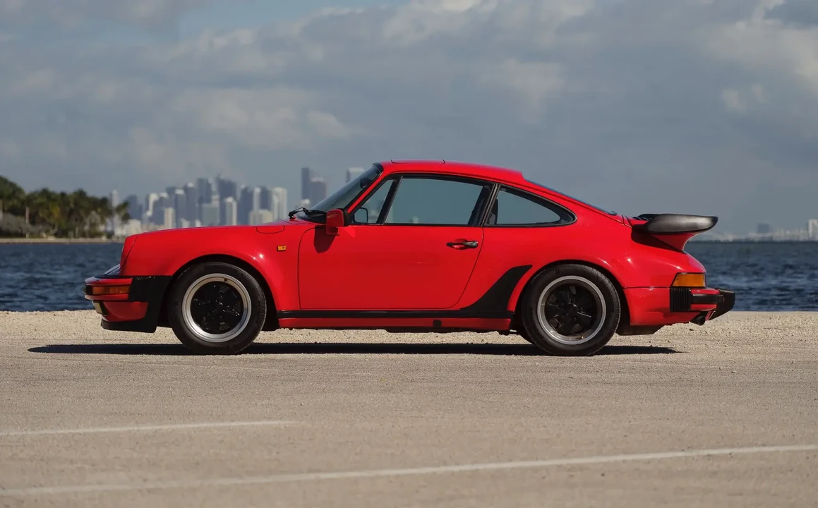 1984 Porsche 911 Carrera 3.2 - Image 5 of 6