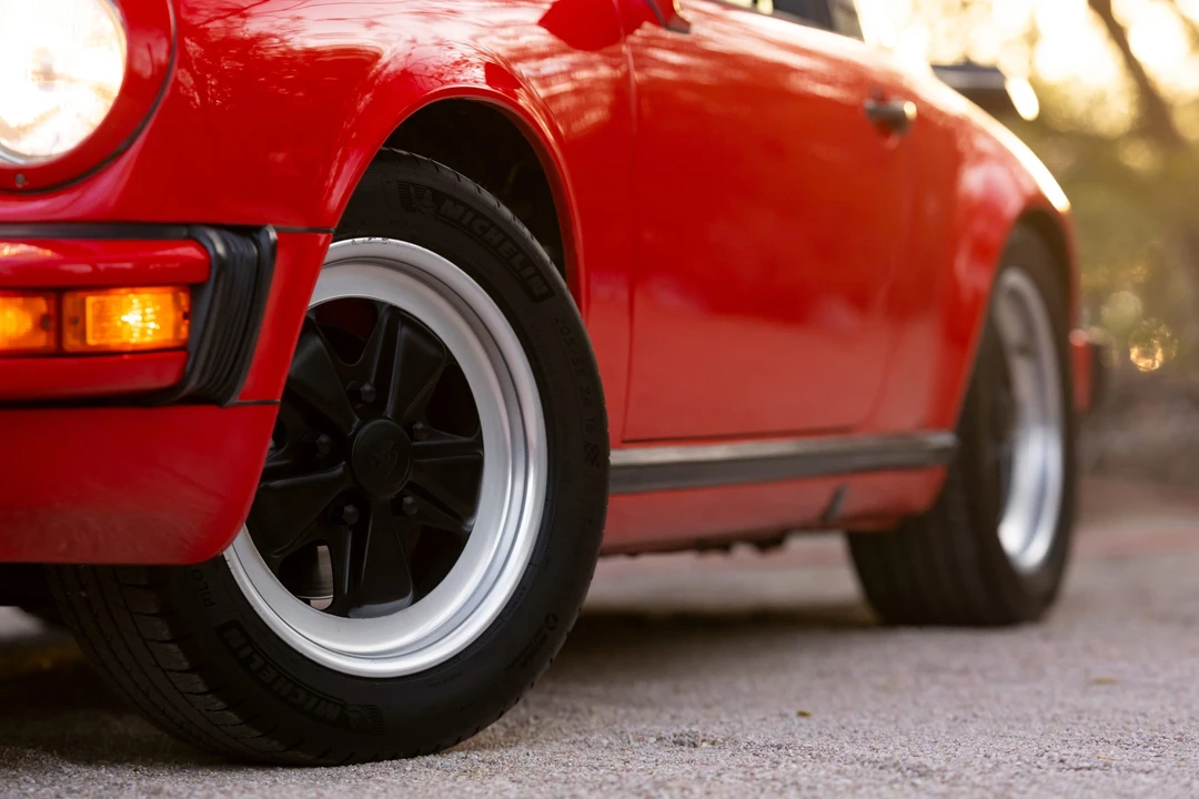 1984 Porsche 911 Carrera 3.2 - Image 31 of 31
