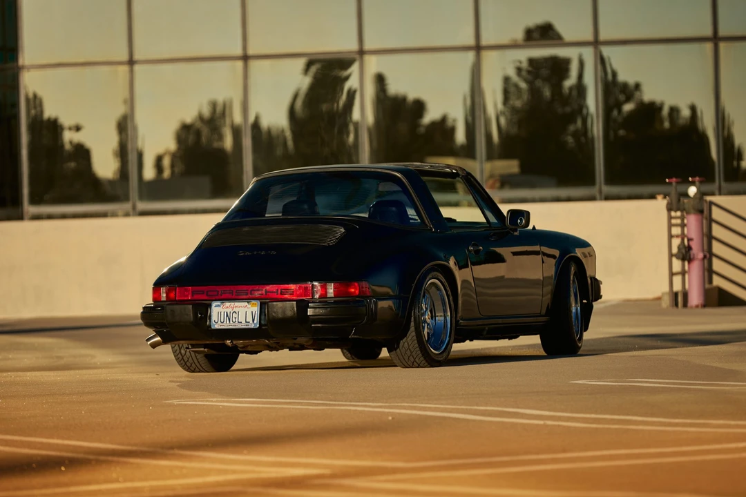 1984 Porsche 911 Carrera 3.2 - Image 23 of 31