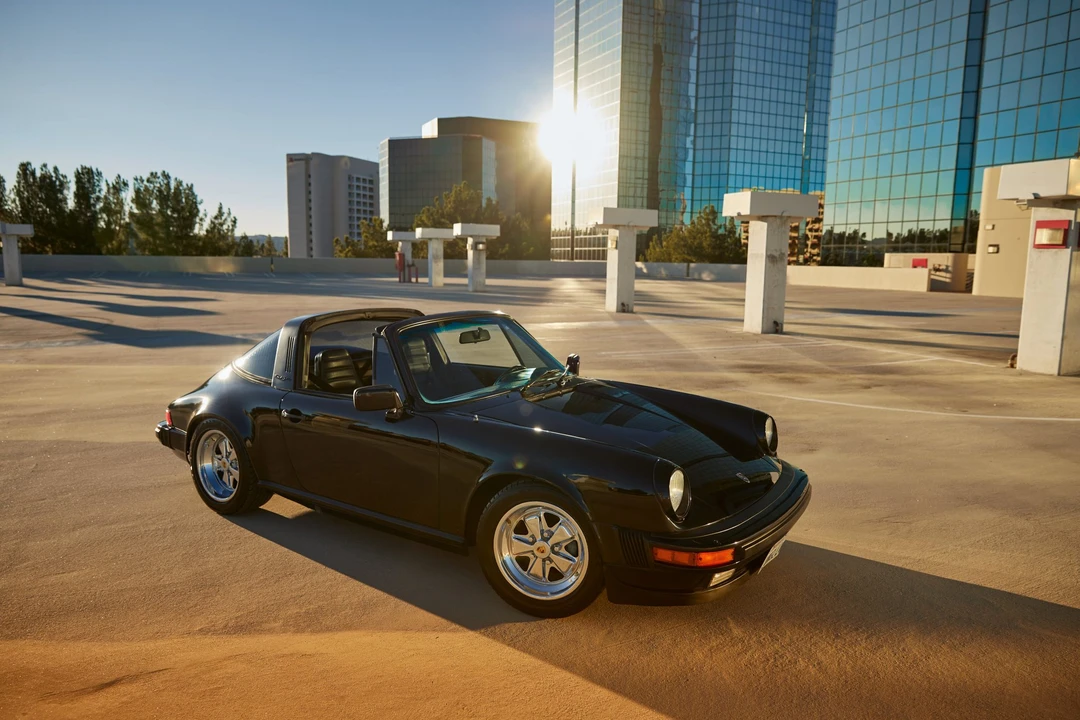 1984 Porsche 911 Carrera 3.2 - Image 15 of 31
