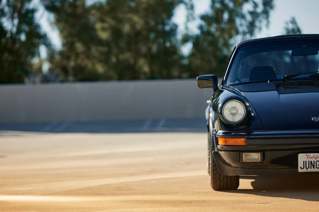 1984 Porsche 911 Carrera 3.2 - Image 29 of 31