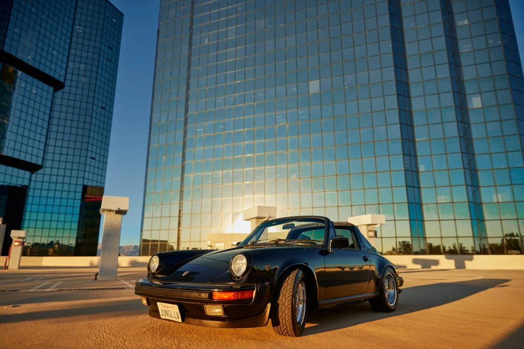 1984 Porsche 911 Carrera 3.2 - Image 3 of 31