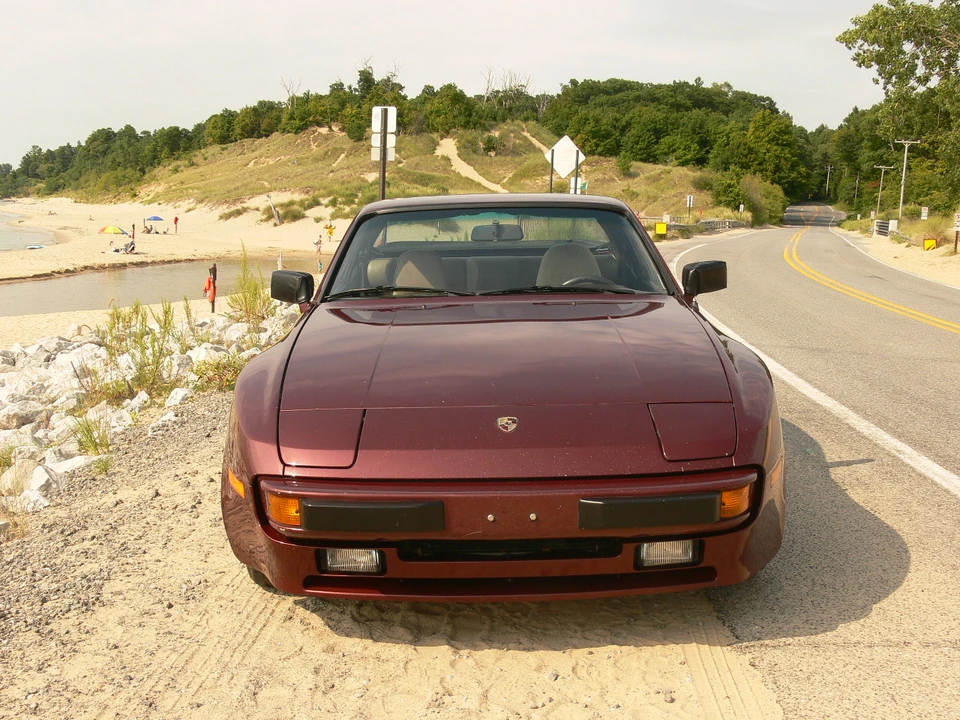 1984 Porsche 944 - Image 2 of 31