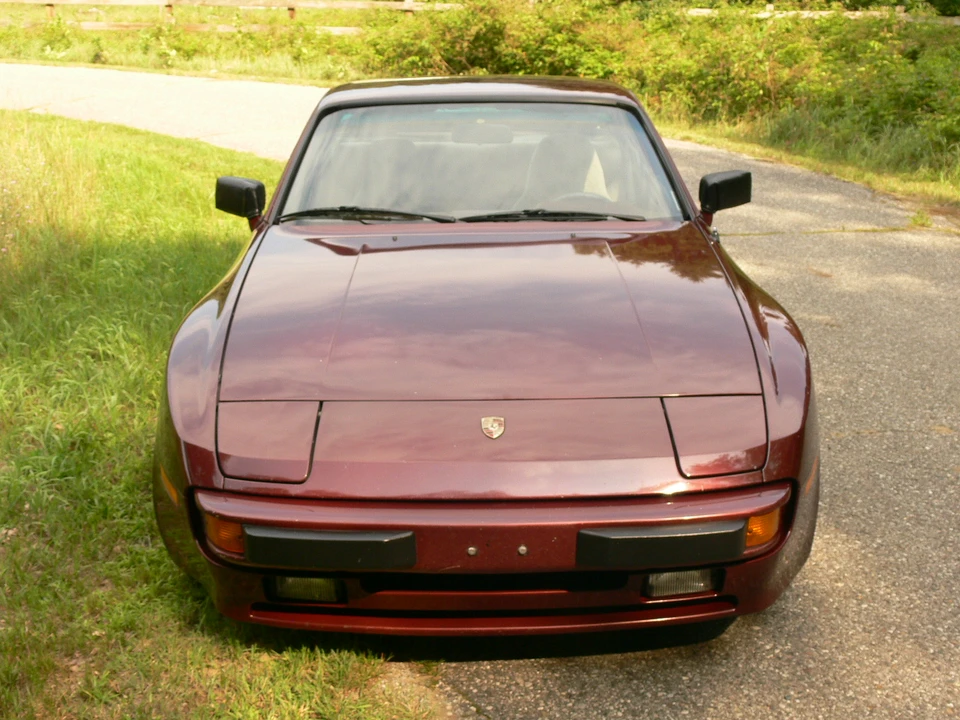 1984 Porsche 944 - Image 26 of 31