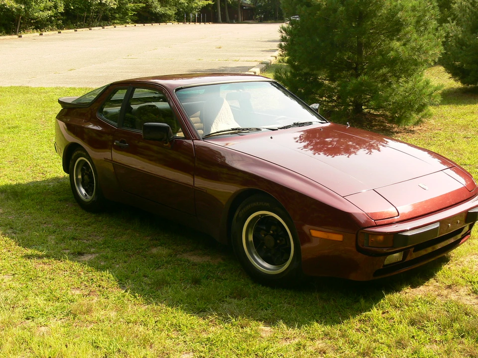 1984 Porsche 944 - Image 30 of 31