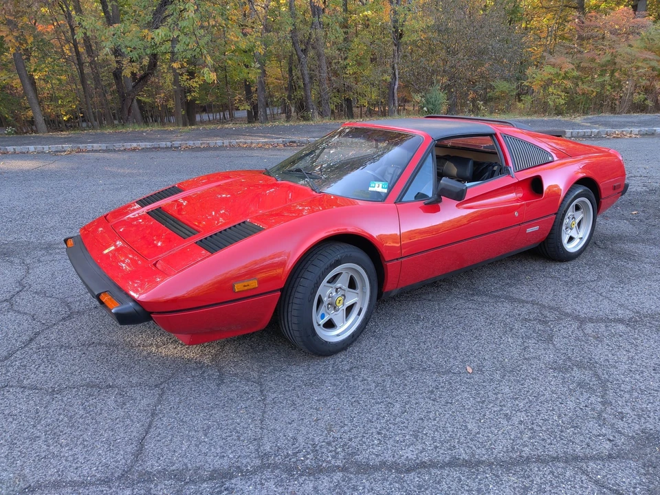 1985 Ferrari 308 GTS QV - Image 5 of 31