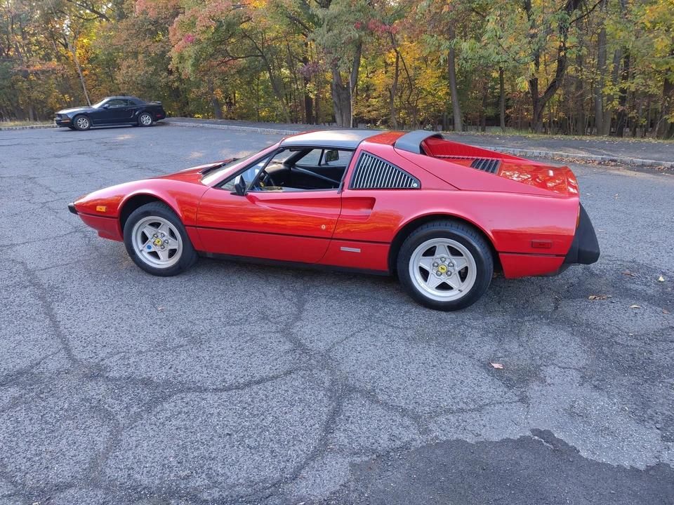 1985 Ferrari 308 GTS QV - Image 7 of 31