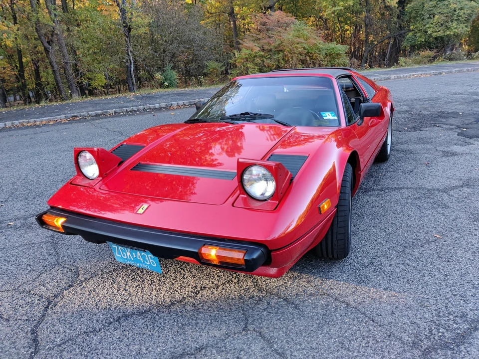 1985 Ferrari 308 GTS QV - Image 29 of 31
