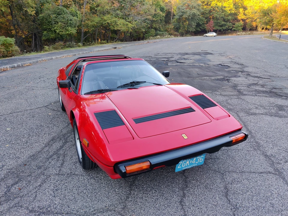 1985 Ferrari 308 GTS QV - Image 12 of 31