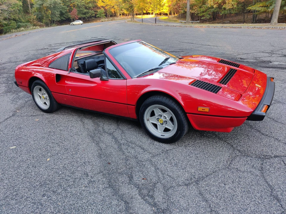 1985 Ferrari 308 GTS QV - Image 14 of 31