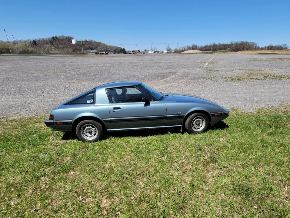 1985 Mazda RX-7 SA & FB - Image 7 of 31