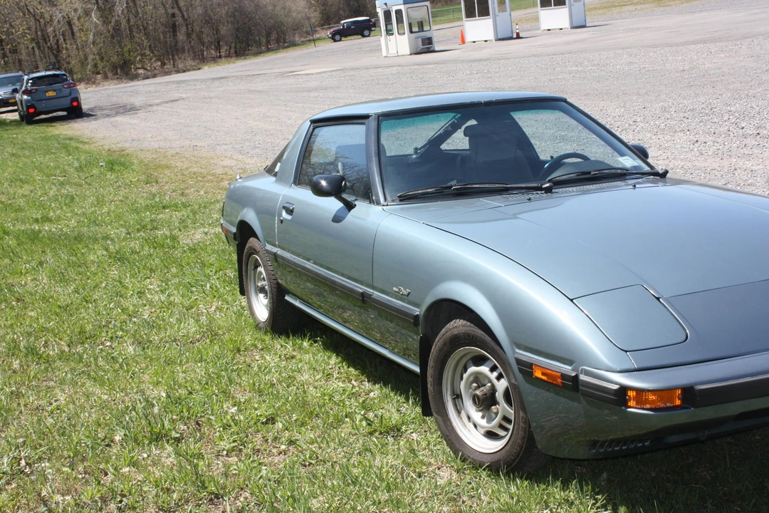 1985 Mazda RX-7 SA & FB - Image 5 of 31