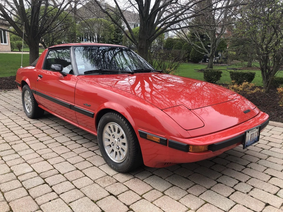 1985 Mazda RX-7 SA & FB - Image 2 of 31