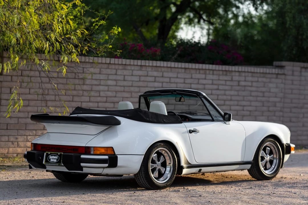 1985 Porsche 911 Carrera 3.2 - Image 28 of 31