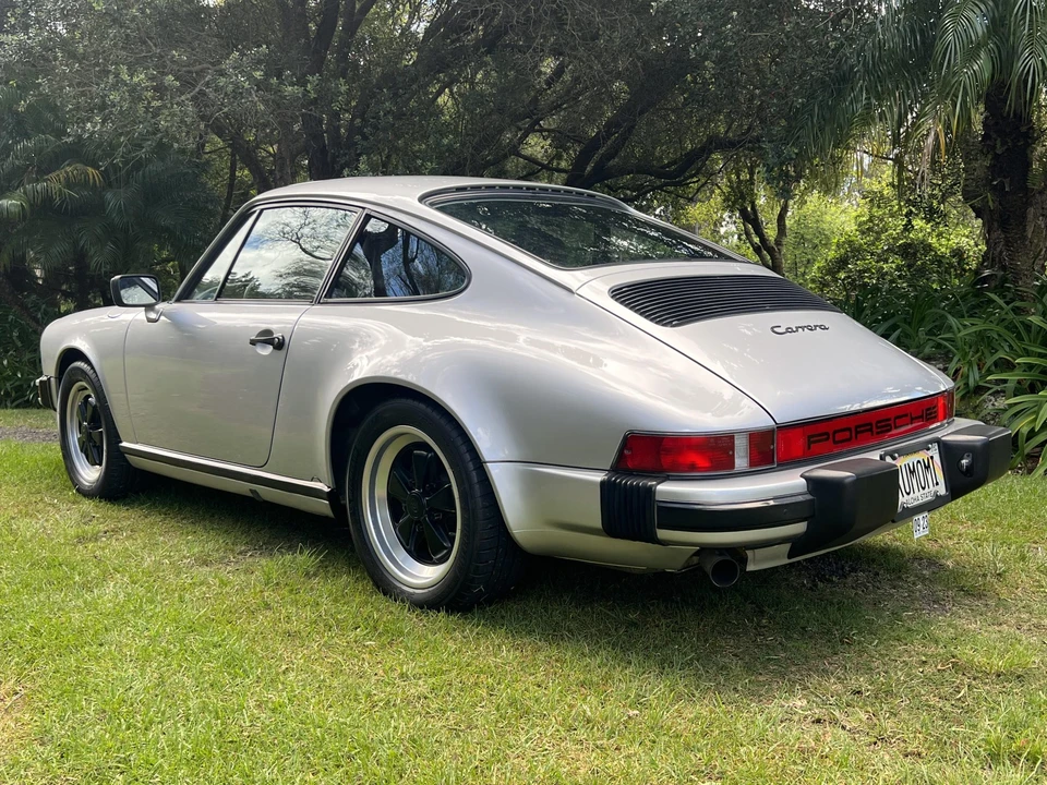 1985 Porsche 911 Carrera 3.2 - Image 23 of 31