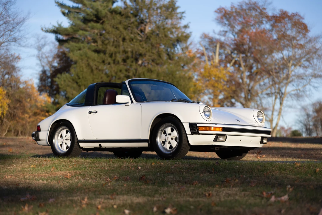 1985 Porsche 911 Carrera 3.2 - Image 22 of 31