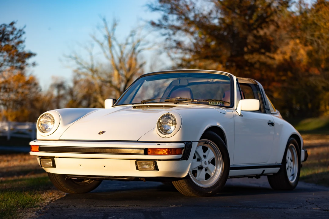 1985 Porsche 911 Carrera 3.2 - Image 27 of 31