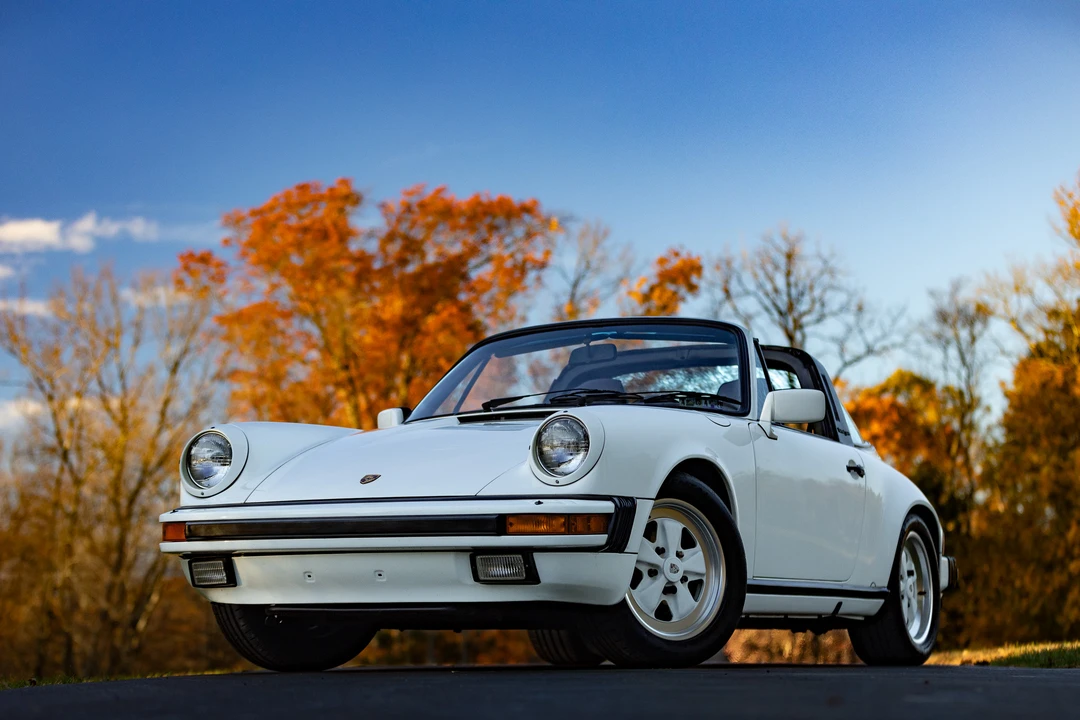 1985 Porsche 911 Carrera 3.2 - Image 26 of 31