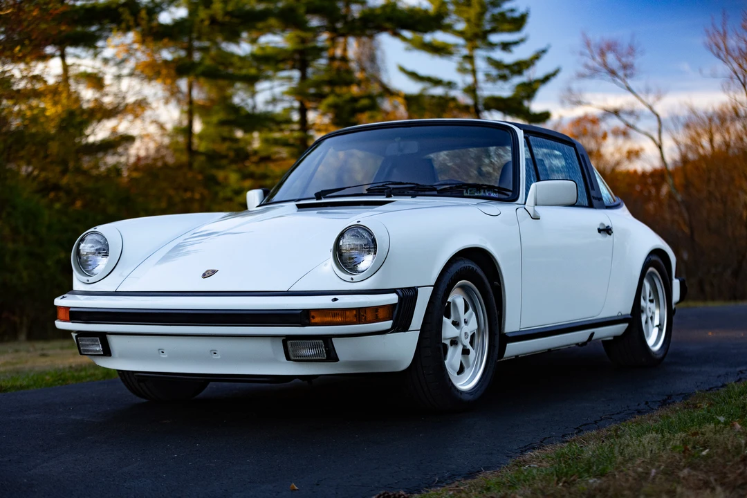 1985 Porsche 911 Carrera 3.2 - Image 4 of 31
