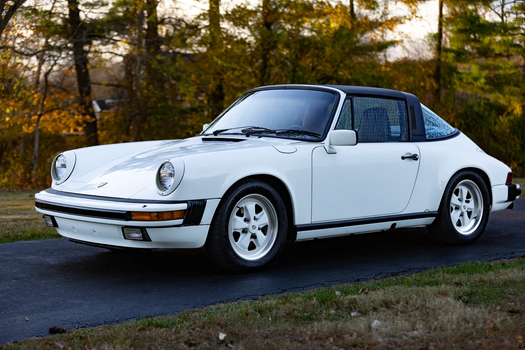 1985 Porsche 911 Carrera 3.2 - Image 5 of 31