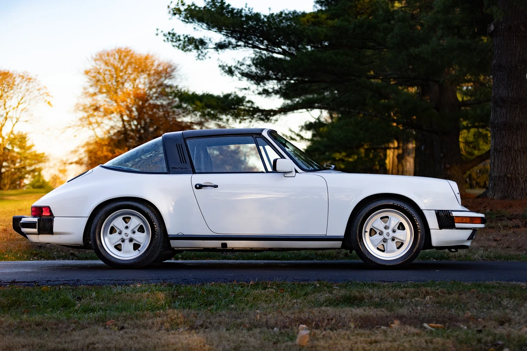 1985 Porsche 911 Carrera 3.2 - Image 17 of 31
