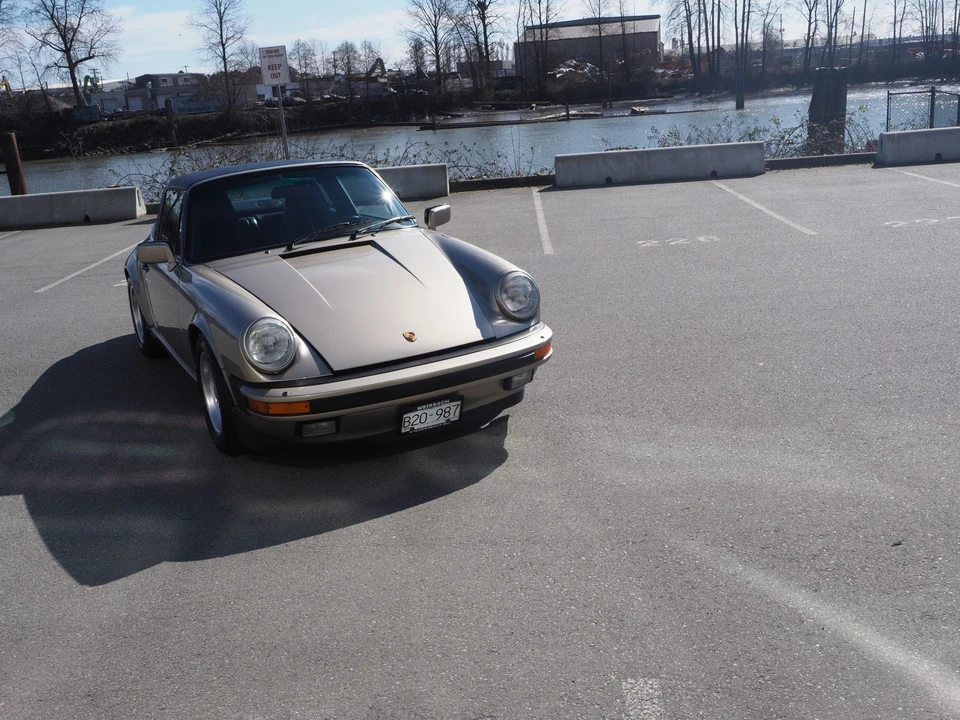 1985 Porsche 911 Carrera 3.2 - Image 17 of 31