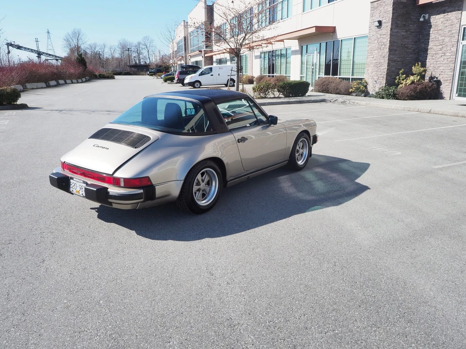 1985 Porsche 911 Carrera 3.2 - Image 27 of 31