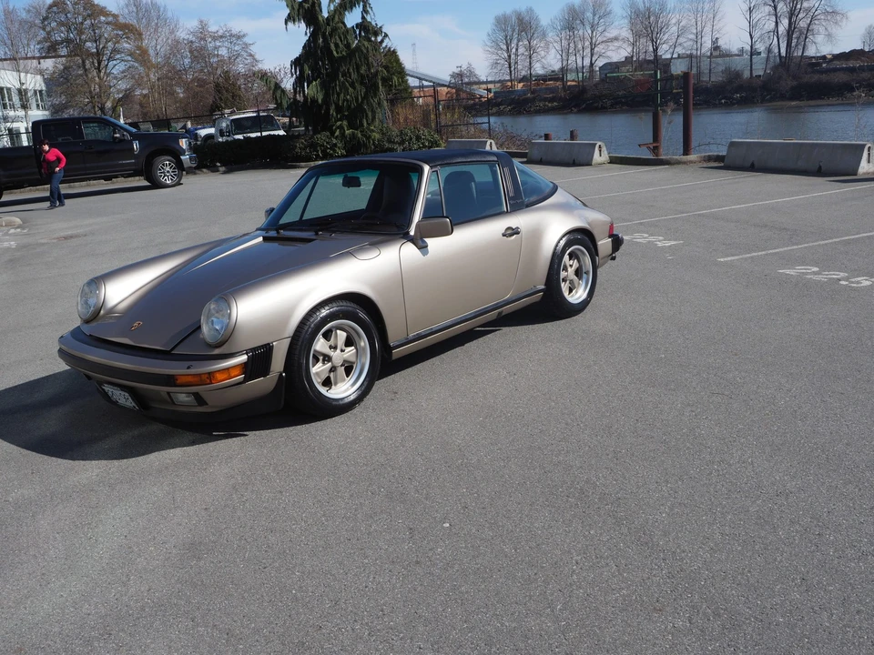1985 Porsche 911 Carrera 3.2 - Image 6 of 31