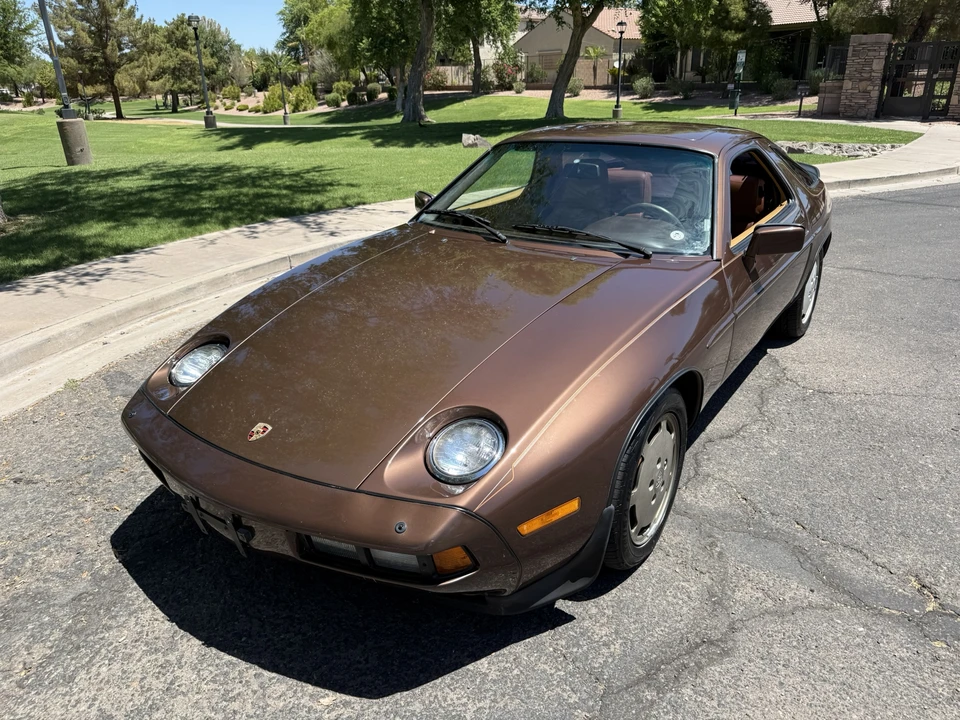 1985 Porsche 928 S - Image 6 of 31