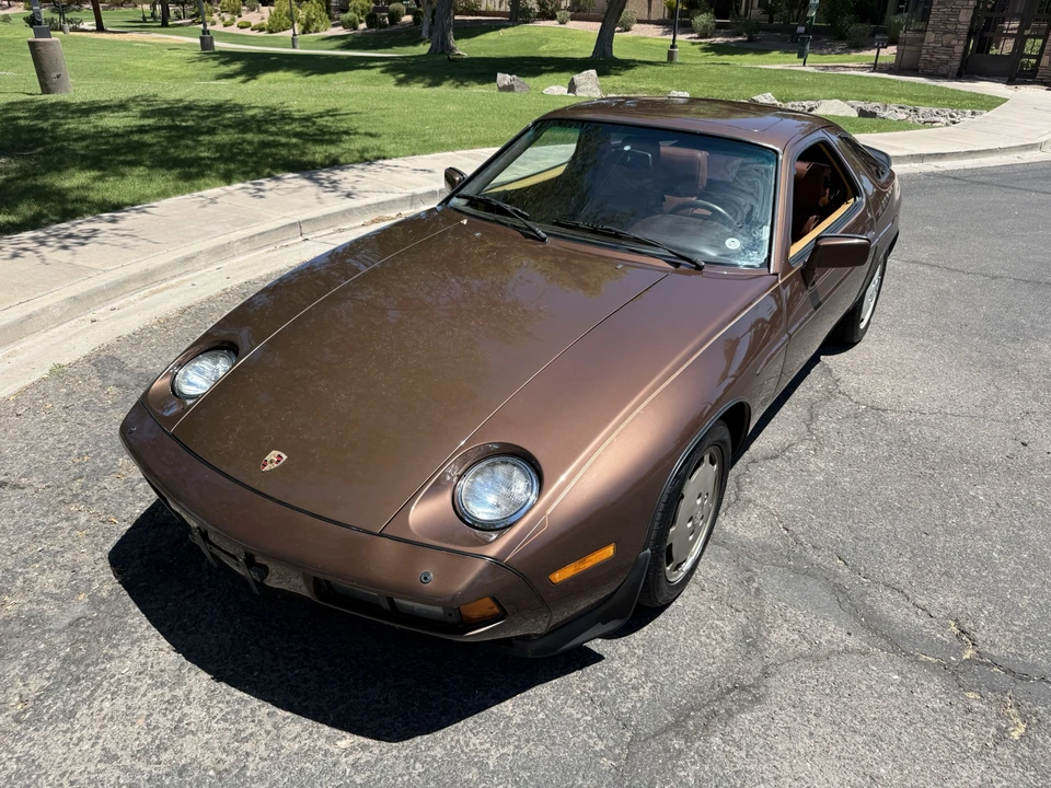 1985 Porsche 928 S - Image 5 of 31