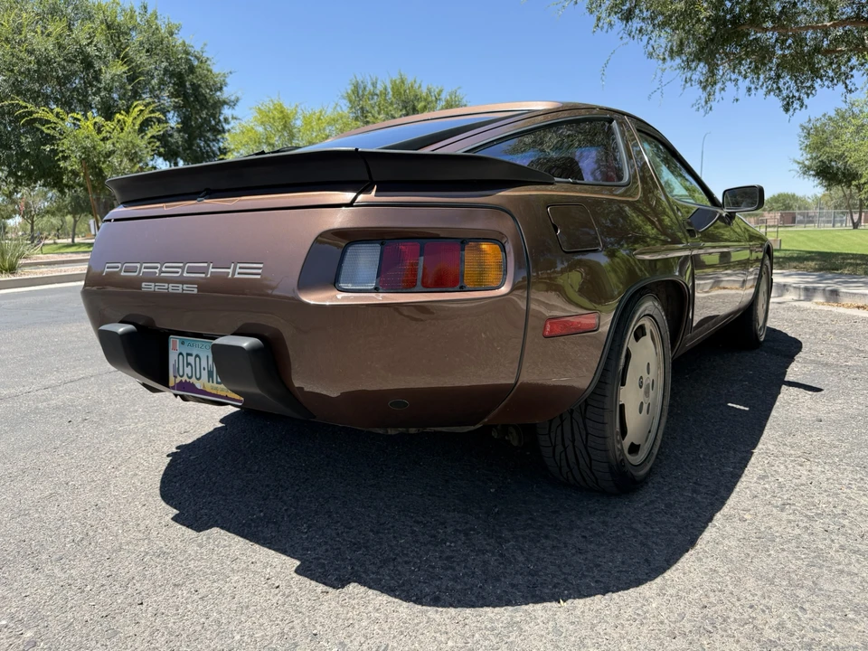 1985 Porsche 928 S - Image 25 of 31