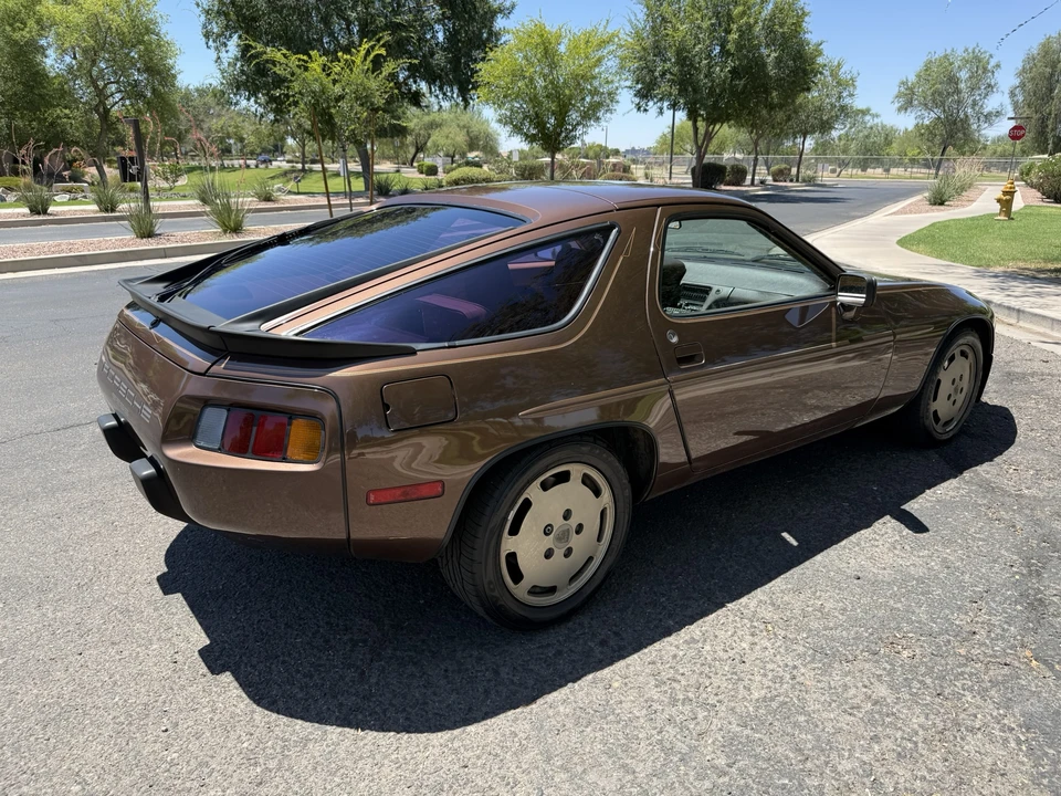 1985 Porsche 928 S - Image 23 of 31