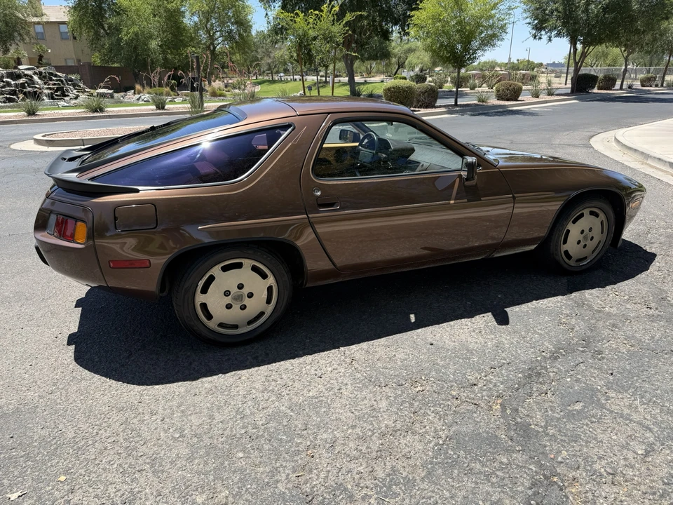 1985 Porsche 928 S - Image 22 of 31