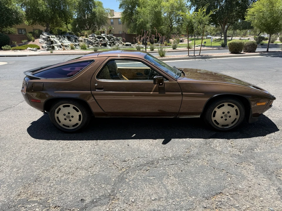 1985 Porsche 928 S - Image 21 of 31