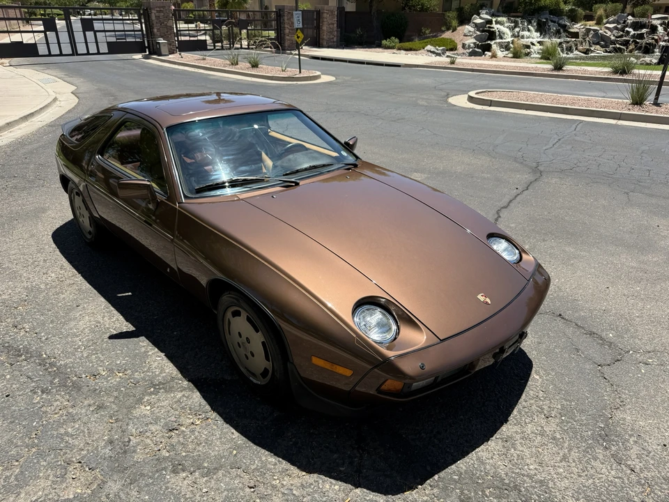 1985 Porsche 928 S - Image 15 of 31