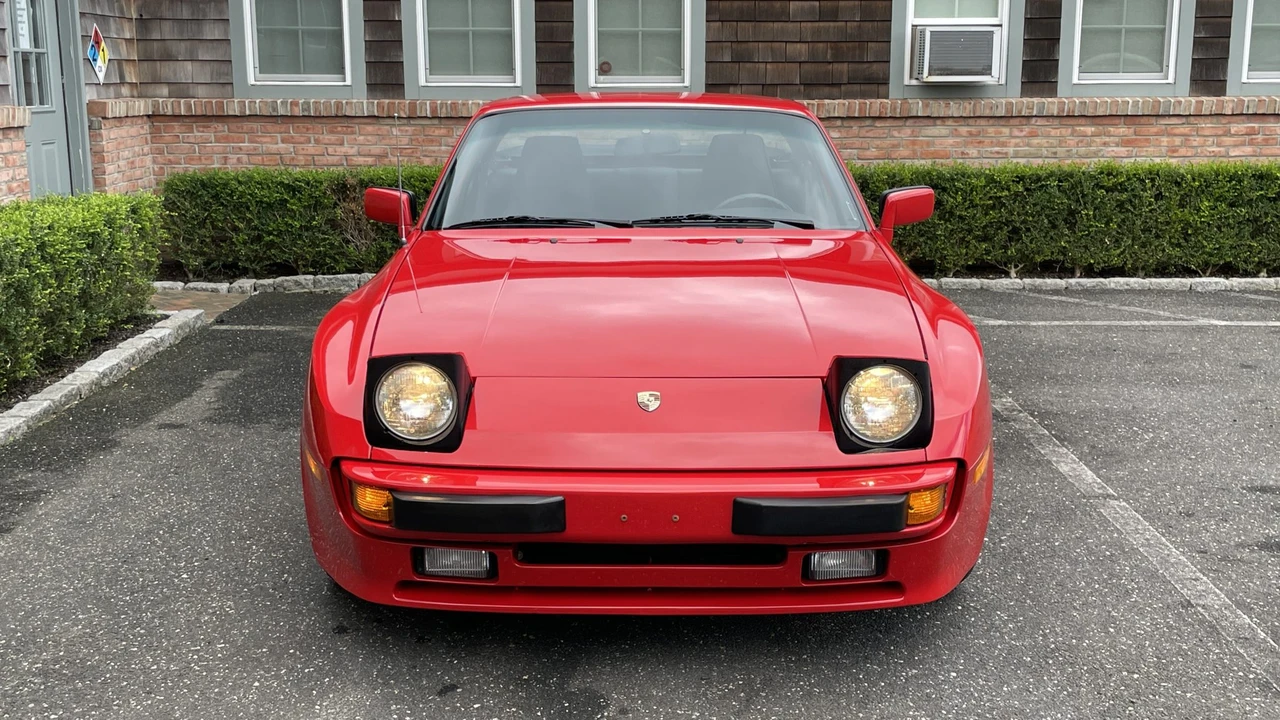 1985 Porsche 944 - Image 15 of 31