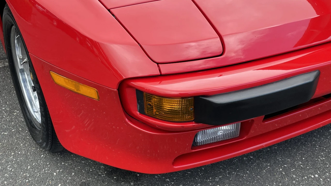 1985 Porsche 944 - Image 17 of 31