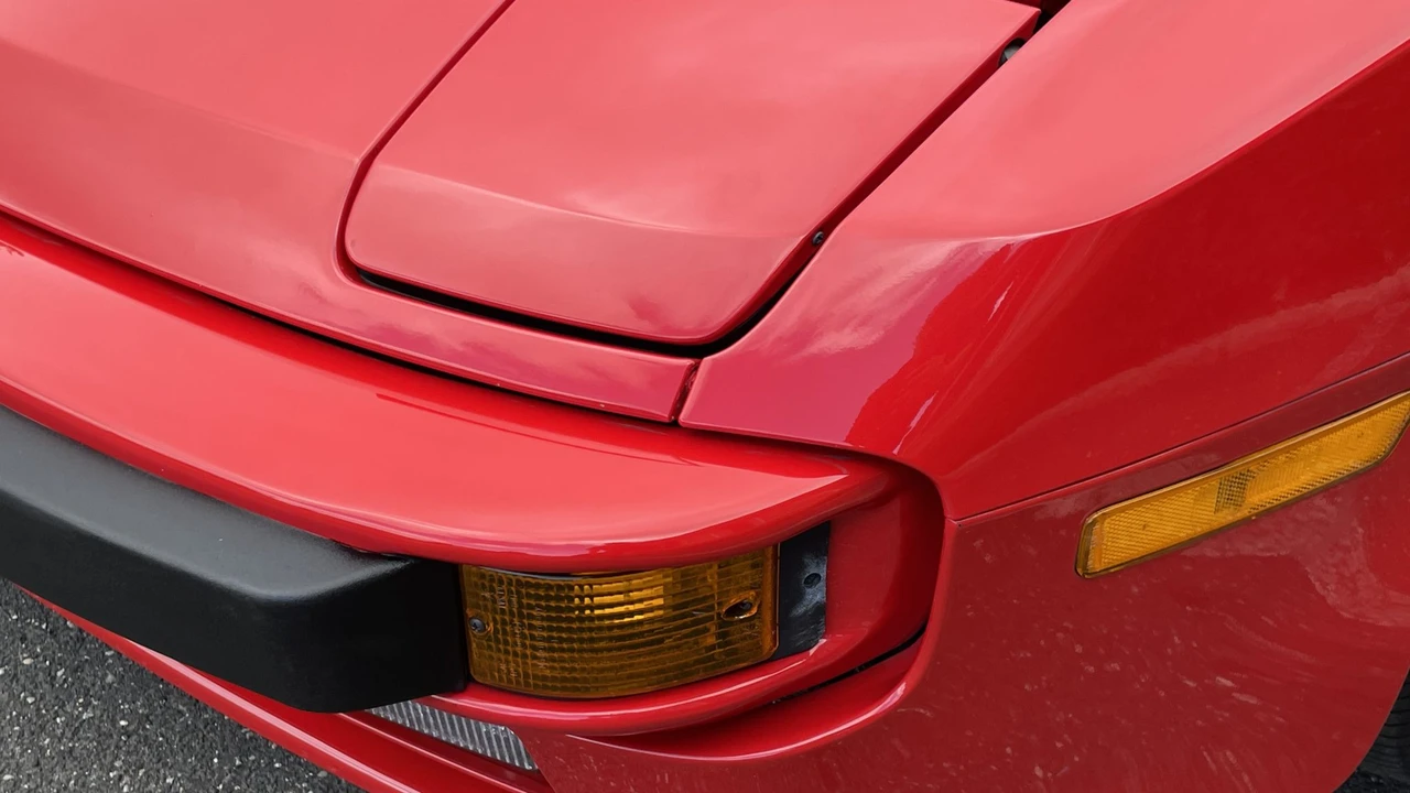 1985 Porsche 944 - Image 20 of 31