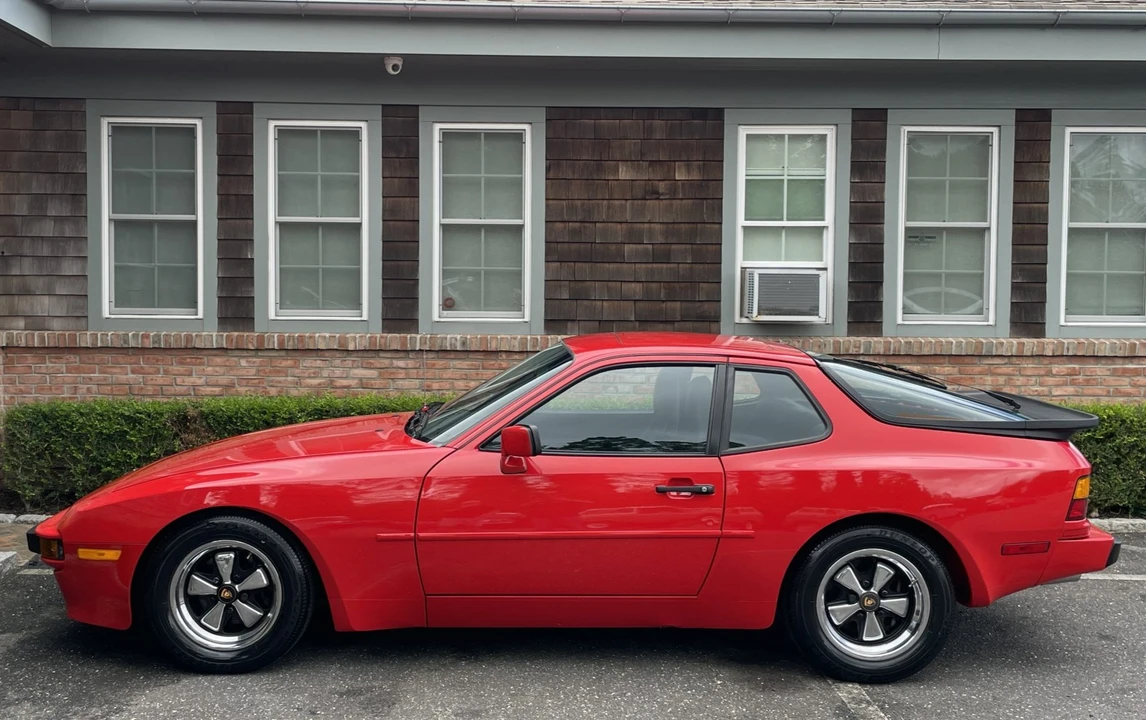 1985 Porsche 944 - Image 12 of 31
