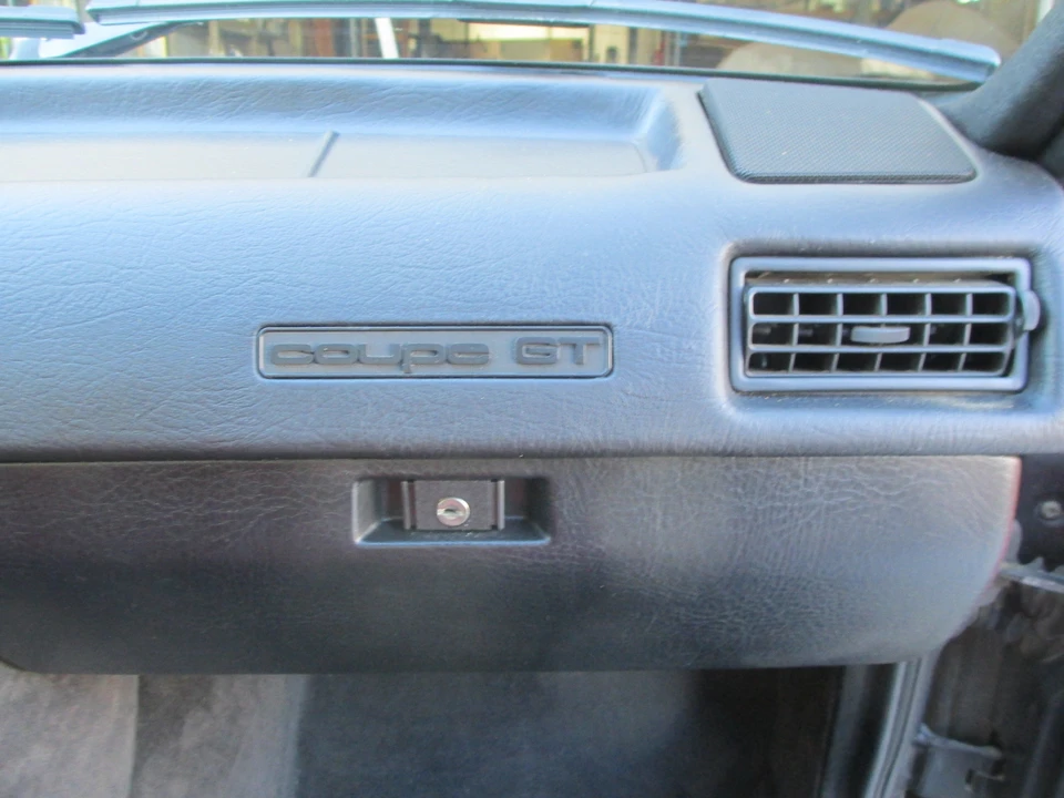 1986 Audi Coupe & Cabriolet - Image 28 of 31