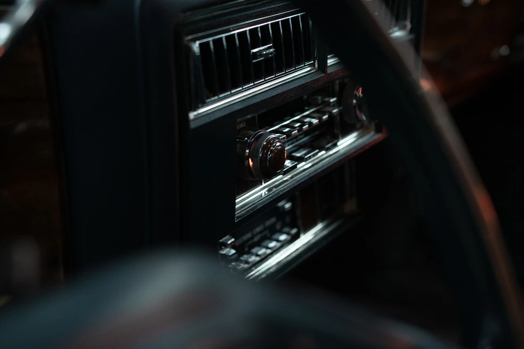 1986 Cadillac Fleetwood - Image 20 of 31