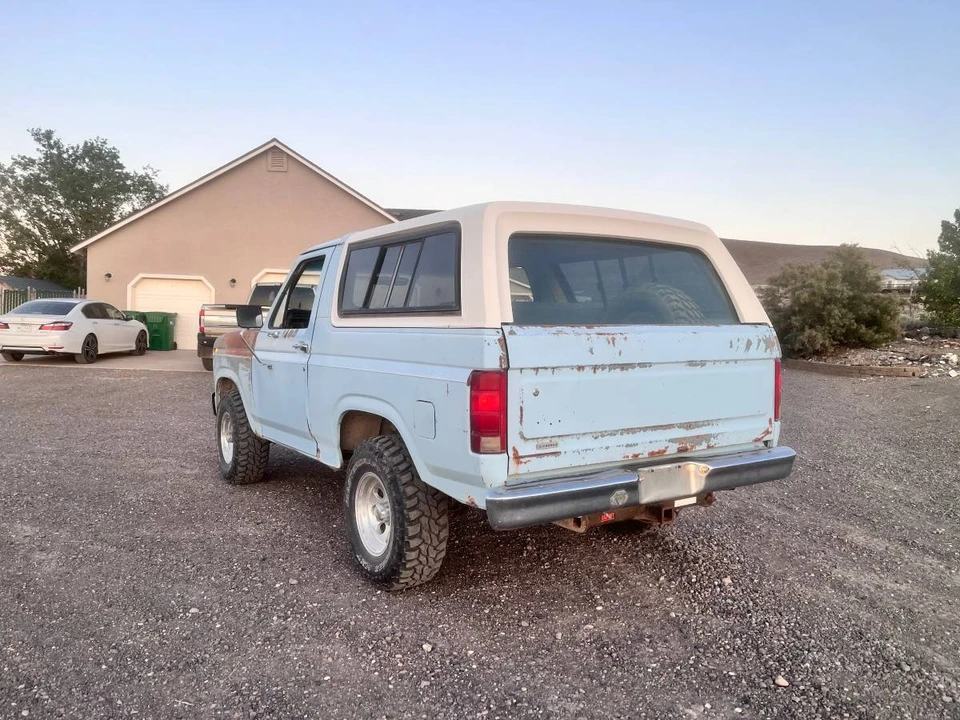 1986 Ford Bronco 3rd Gen - Image 2 of 5