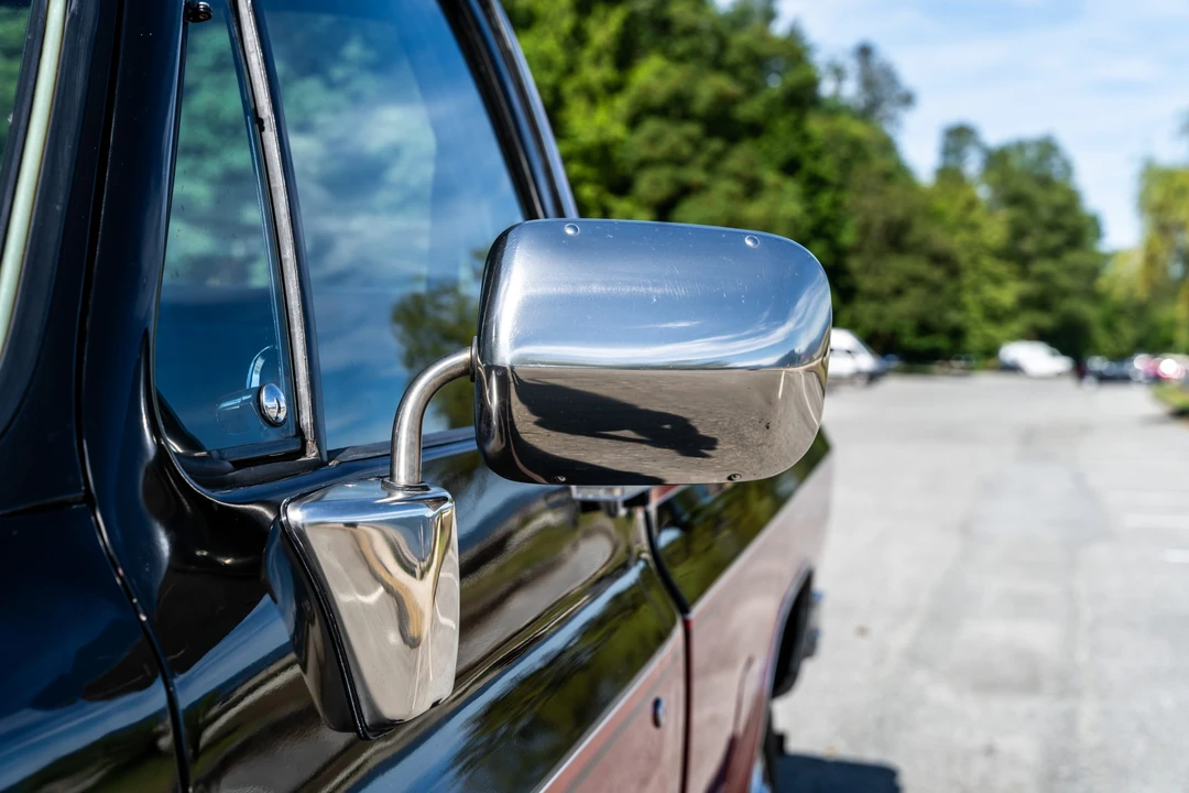 1986 GMC C/K 3rd Gen - Image 9 of 31