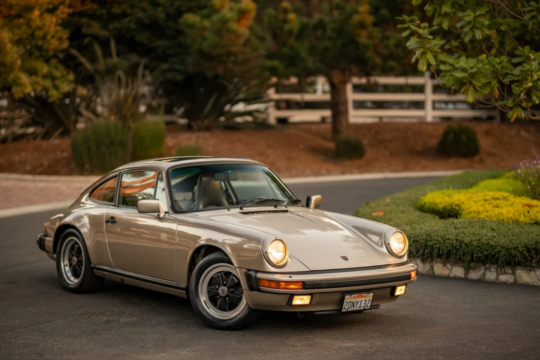 1986 Porsche 911 Carrera 3.2 - Image 29 of 31