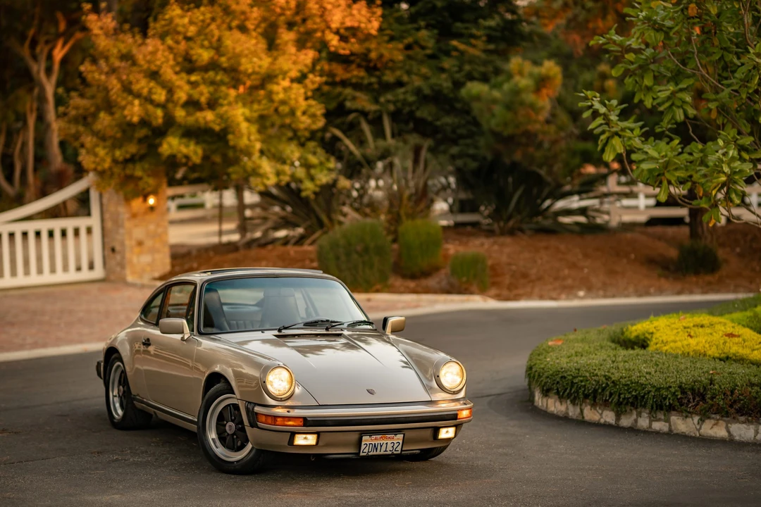 1986 Porsche 911 Carrera 3.2 - Image 30 of 31