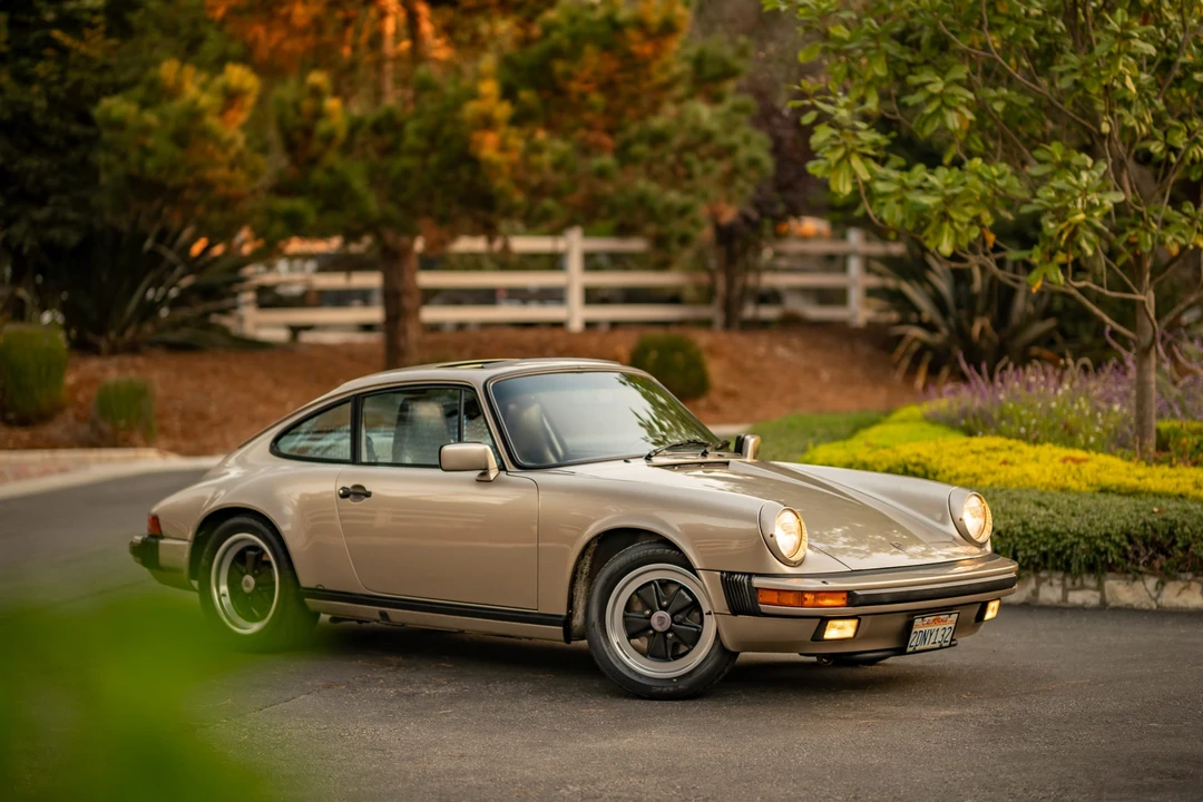 1986 Porsche 911 Carrera 3.2 - Image 28 of 31