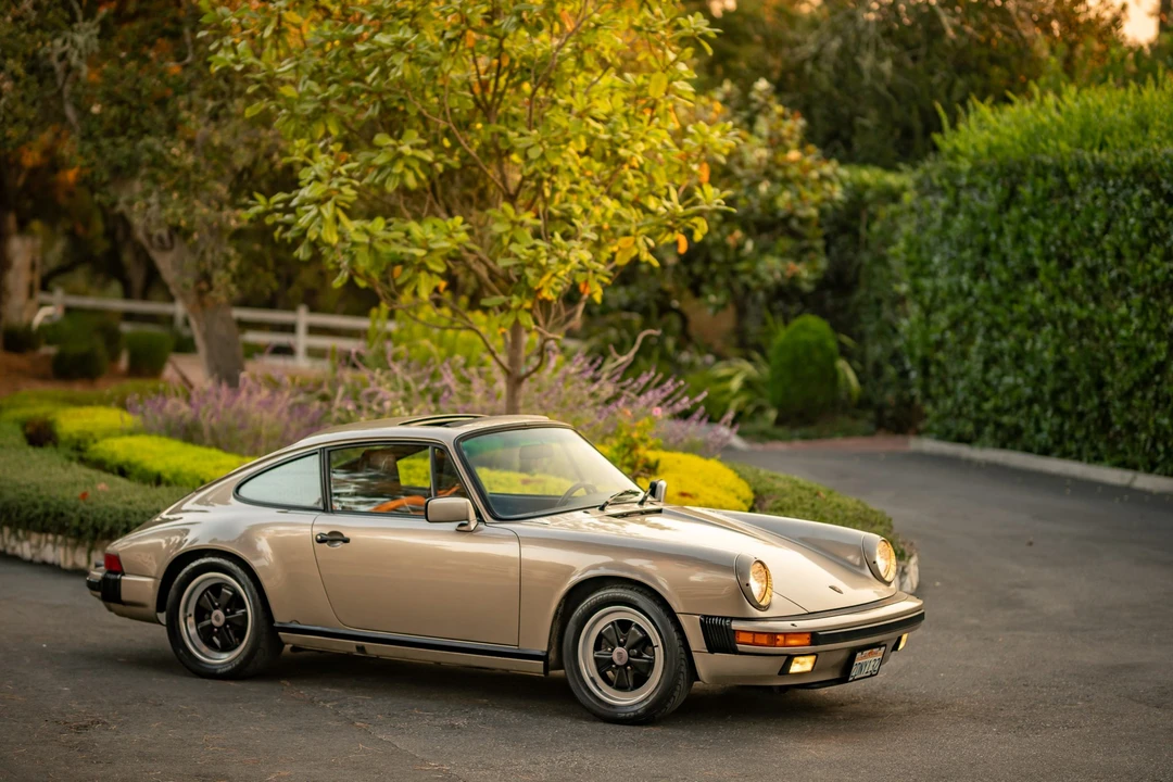 1986 Porsche 911 Carrera 3.2 - Image 25 of 31