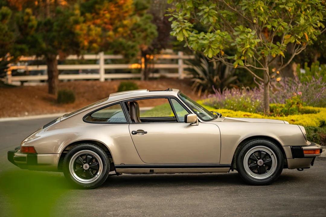 1986 Porsche 911 Carrera 3.2 - Image 22 of 31