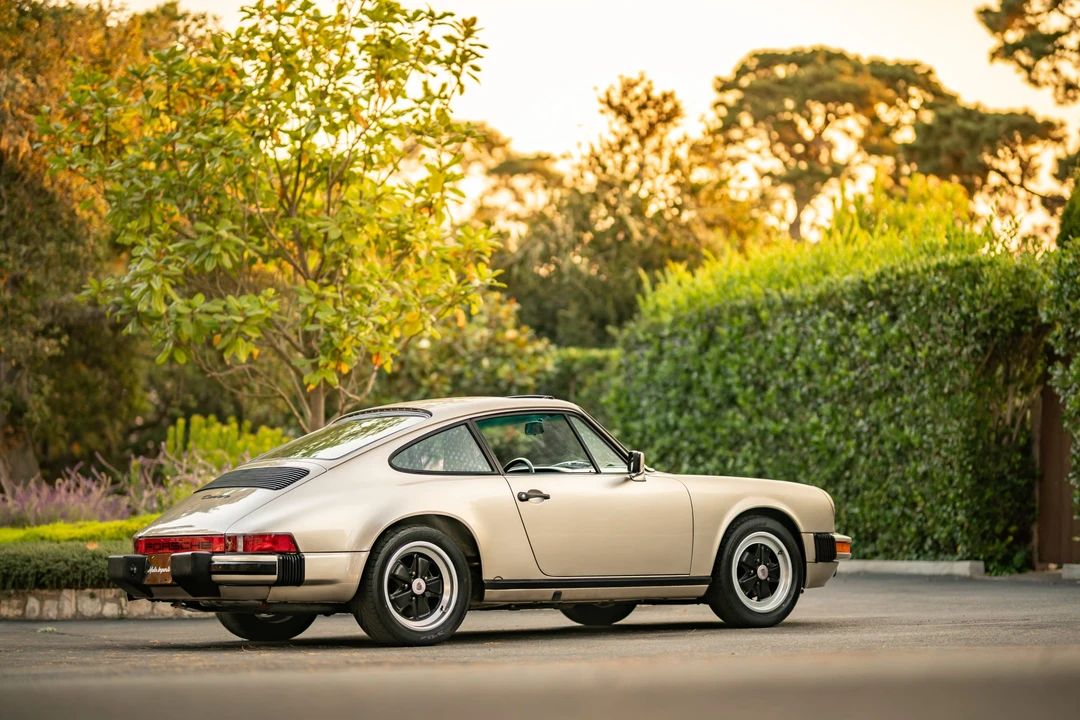 1986 Porsche 911 Carrera 3.2 - Image 21 of 31